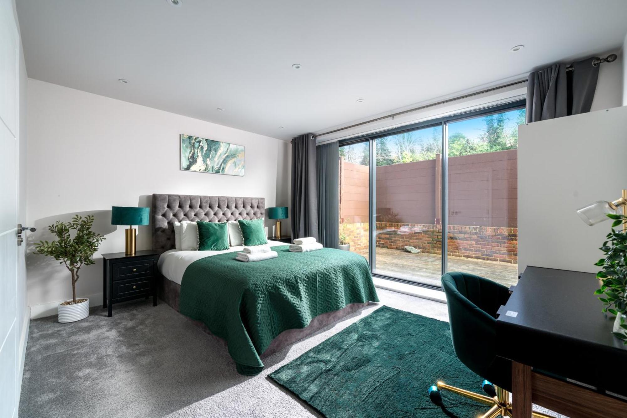 Boutique Lux London Apartments-Free Parking Totteridge エクステリア 写真